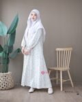 LINE_ALBUM_Ishani,Ihza,Inas,Izati,Isha,Inshira,Inka_250508_1