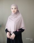 LINE_ALBUM_Rahma,Rinjani,Rawnie,Rajwa,Ruzha,Rukmi,Radwah_250609_17