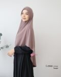 LINE_ALBUM_Lena,Laviza,Lahya,Louisa_250827_5