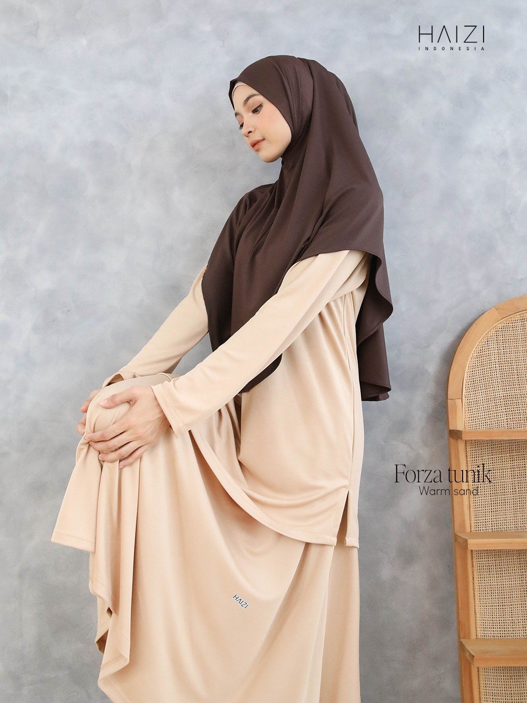 LINE_ALBUM_Forza,Fazila,Fahma,Faza,Fatima_251013_14