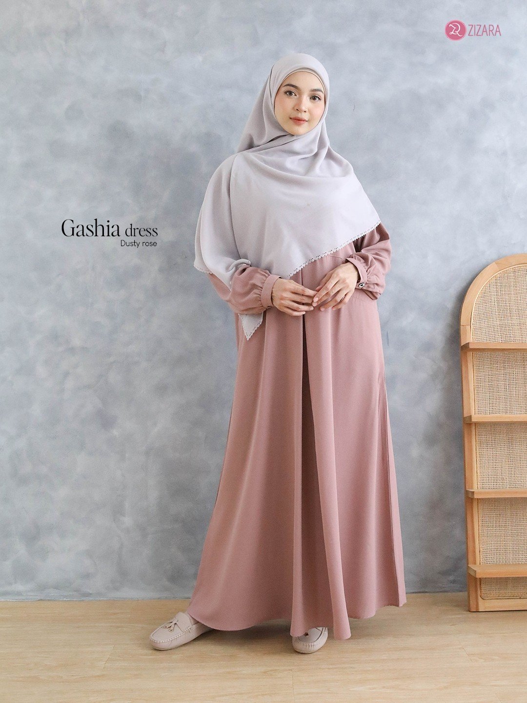 LINE_ALBUM_Ghaizka,Gamila,Galina,Ghalia_251013_1