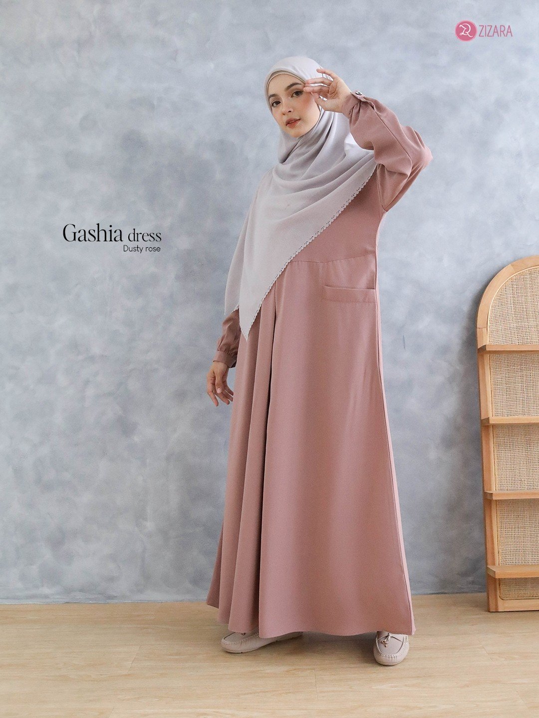 LINE_ALBUM_Ghaizka,Gamila,Galina,Ghalia_251013_2