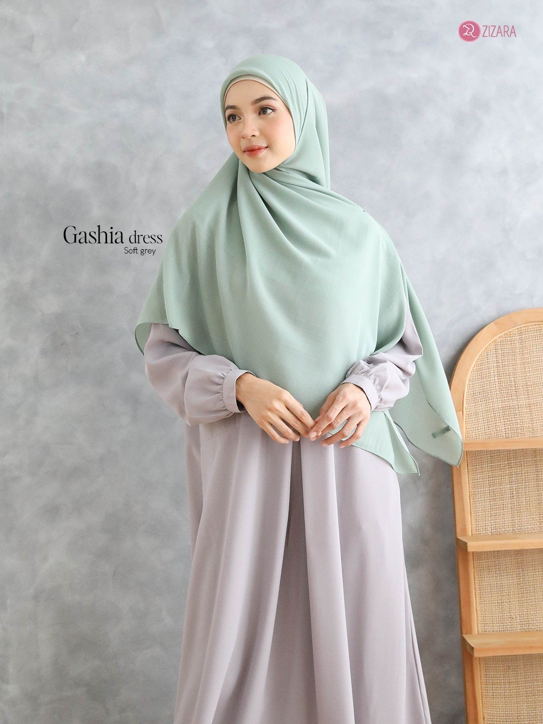 LINE_ALBUM_Ghaizka,Gamila,Galina,Ghalia_251013_34