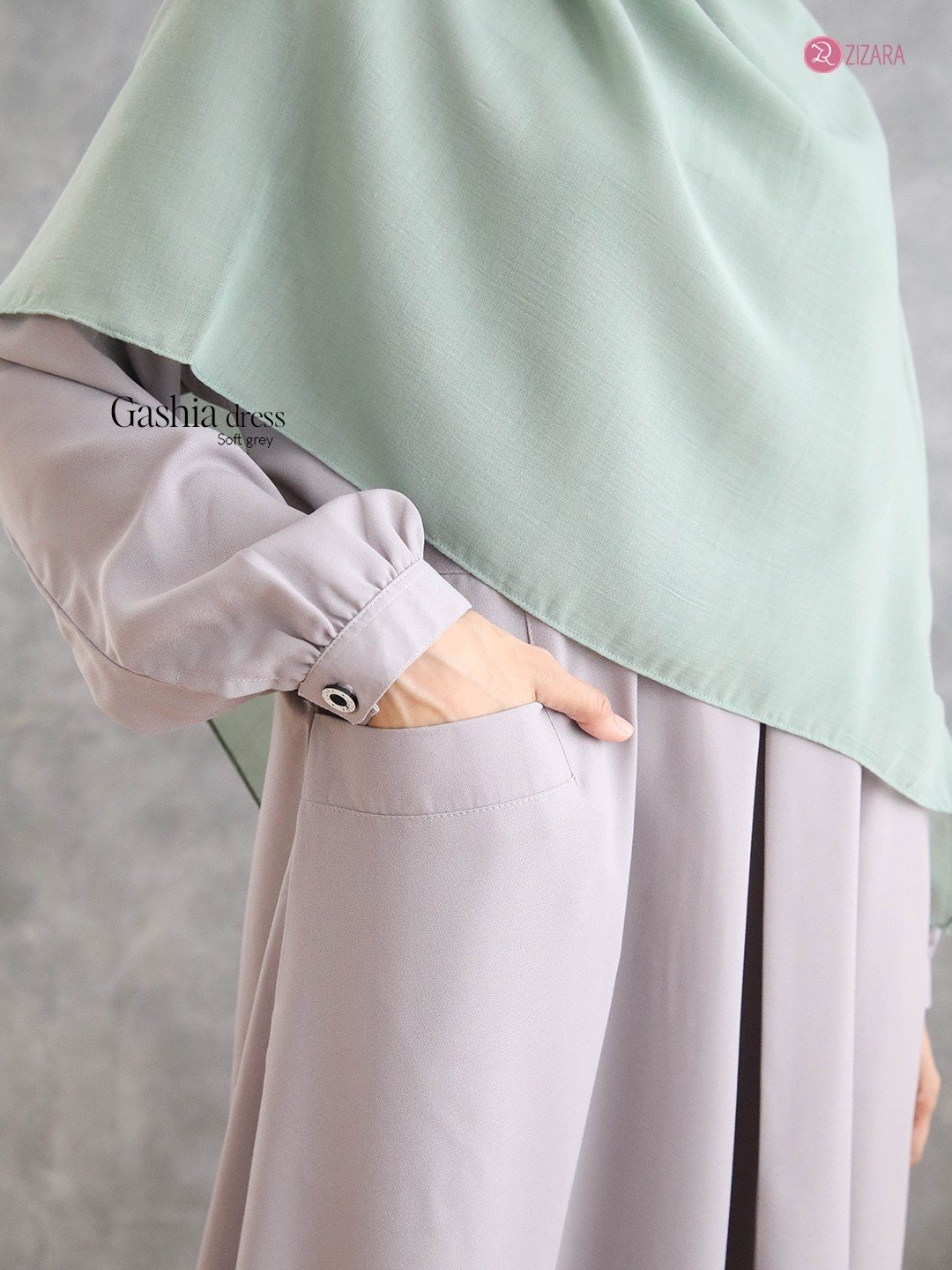 LINE_ALBUM_Ghaizka,Gamila,Galina,Ghalia_251013_36