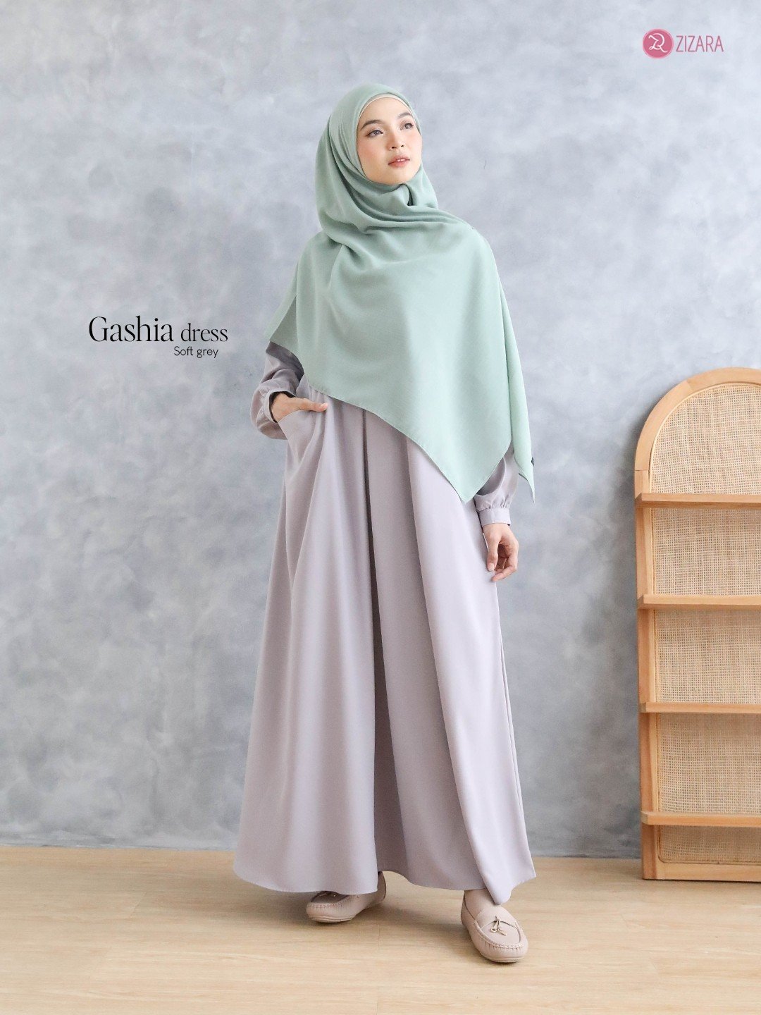 LINE_ALBUM_Ghaizka,Gamila,Galina,Ghalia_251013_38