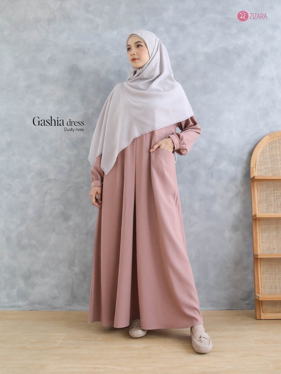 LINE_ALBUM_Ghaizka,Gamila,Galina,Ghalia_251013_7