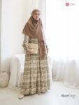 LINE_ALBUM_Shaumi,Sidra pants,scarf mono flower_260310_24