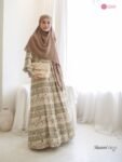 LINE_ALBUM_Shaumi,Sidra pants,scarf mono flower_260310_24