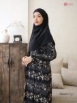 LINE_ALBUM_Shaumi,Sidra pants,scarf mono flower_260310_47