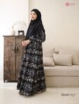LINE_ALBUM_Shaumi,Sidra pants,scarf mono flower_260310_47