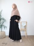 LINE_ALBUM_Shaumi,Sidra pants,scarf mono flower_260422_18