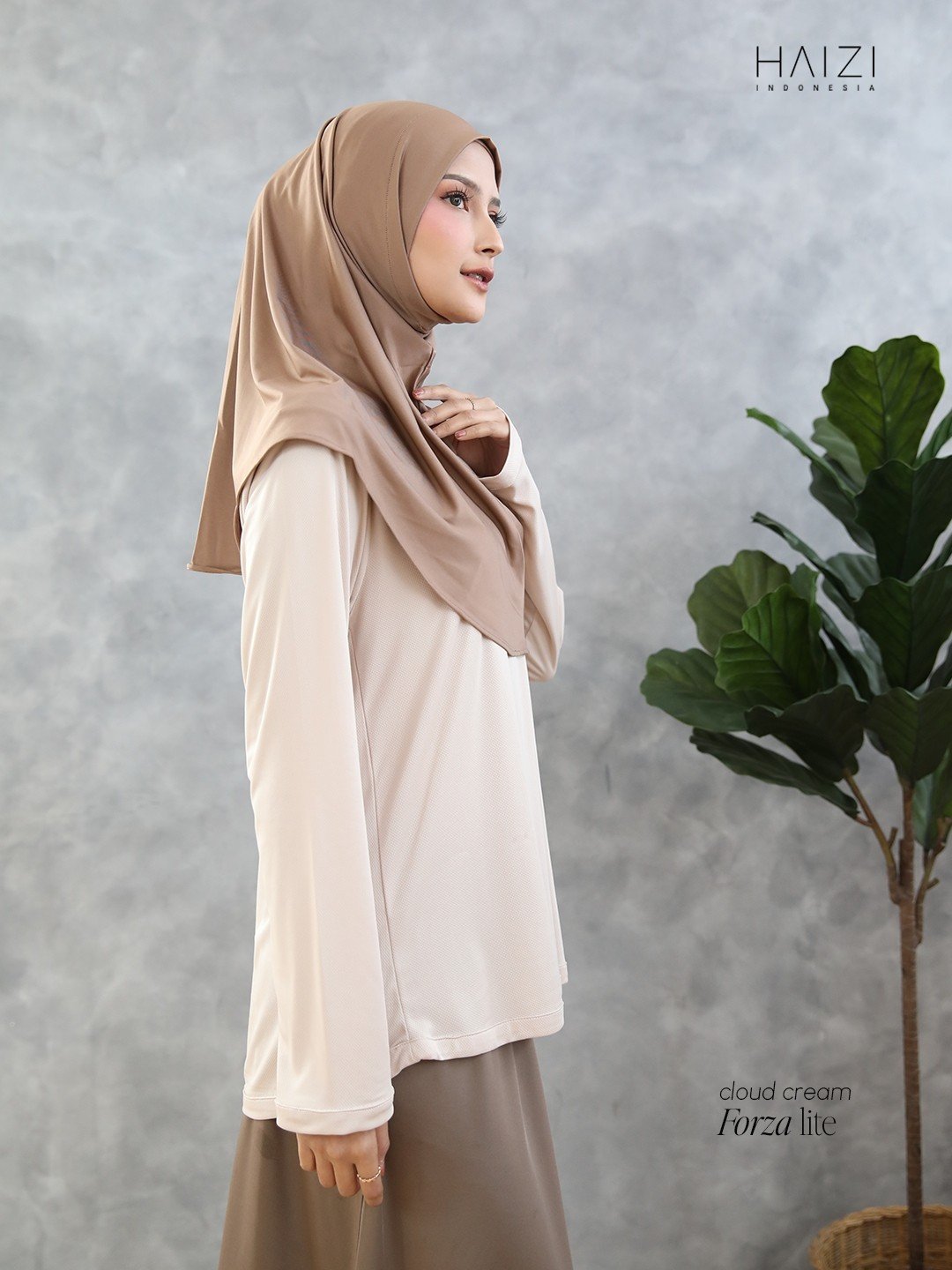 LINE_ALBUM_Forza,Fazila,Fahma,Faza,Fatima_260702_30