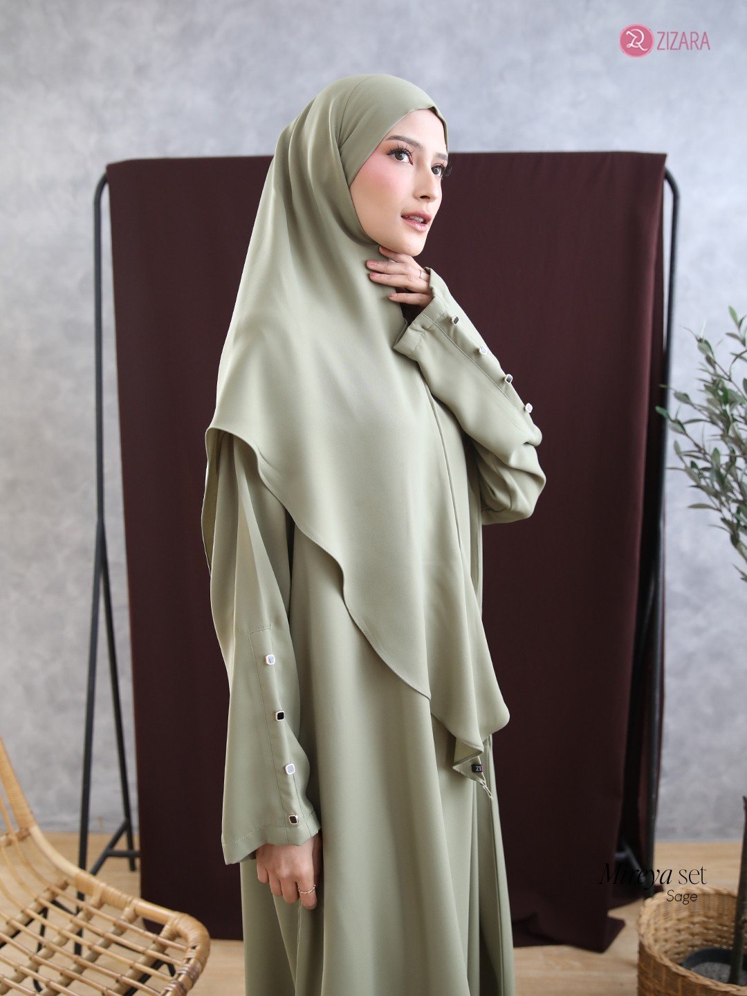 LINE_ALBUM_Makila,Miya,Maisa,Mahreen_260714_36