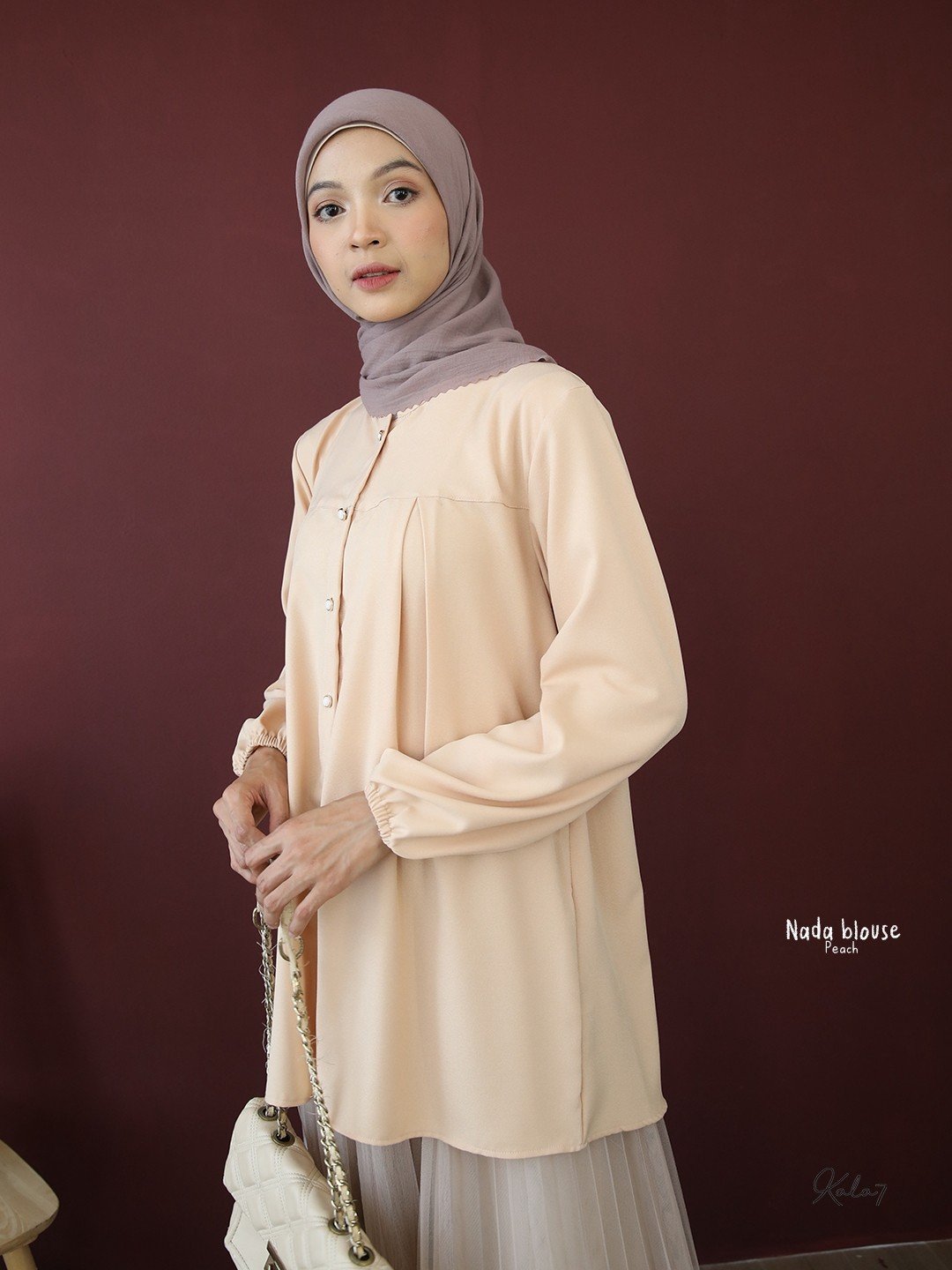 LINE_ALBUM_Nada blouse_260731_21