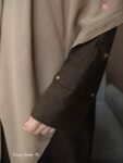 LINE_ALBUM_Noura, Nada blouse_260925_4