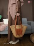 LINE_ALBUM_Noura, Nada blouse_260925_39