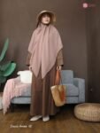 LINE_ALBUM_Noura, Nada blouse_260925_39