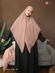 LINE_ALBUM_Noura, Nada blouse_260925_51