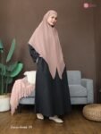 LINE_ALBUM_Noura, Nada blouse_260925_51