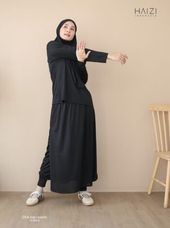 Gea Top and Pants Black
